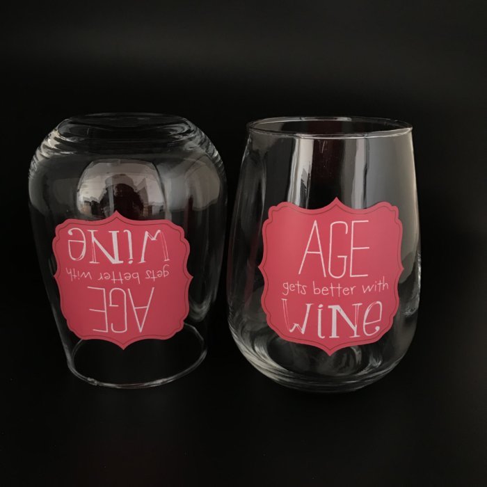 Stemless wine glass